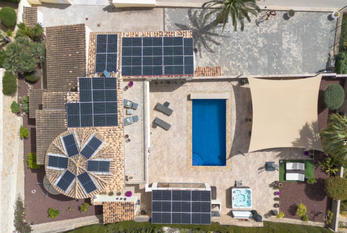 RE02-937934 villa zum verkauf in Moraira