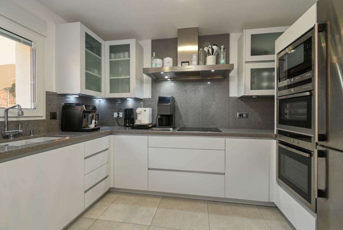 RE02-937934 villa zum verkauf in Moraira