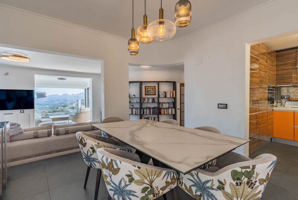RE02-292247 villa zum verkauf in Altea