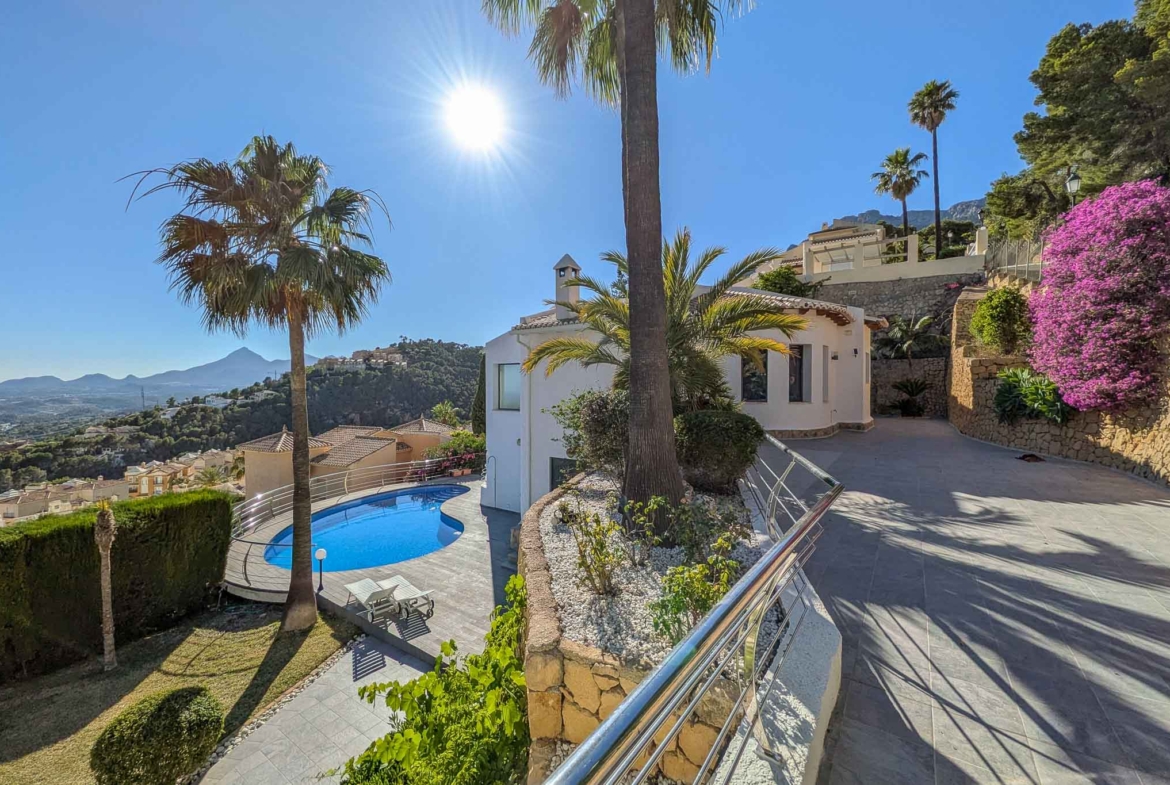 RE02-292247 villa zum verkauf in Altea