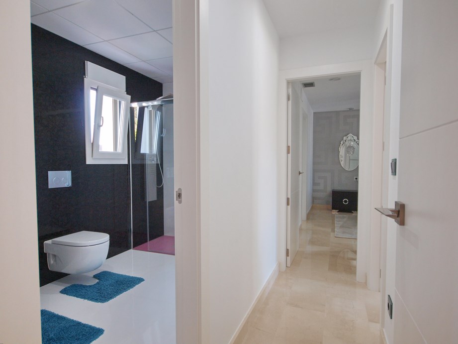 RE09-1I6EZCA Villa for sale in Benissa