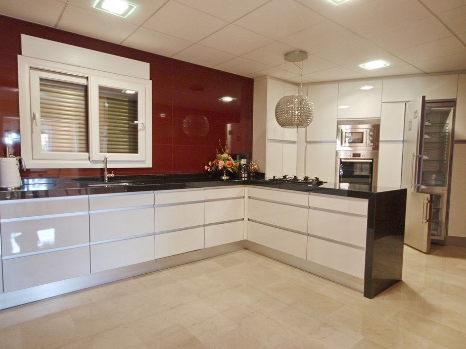 RE09-1I6EZCA Villa for sale in Benissa