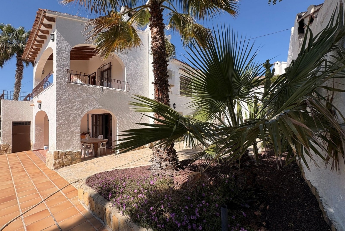 RE02-428573 villa zum verkauf in Moraira