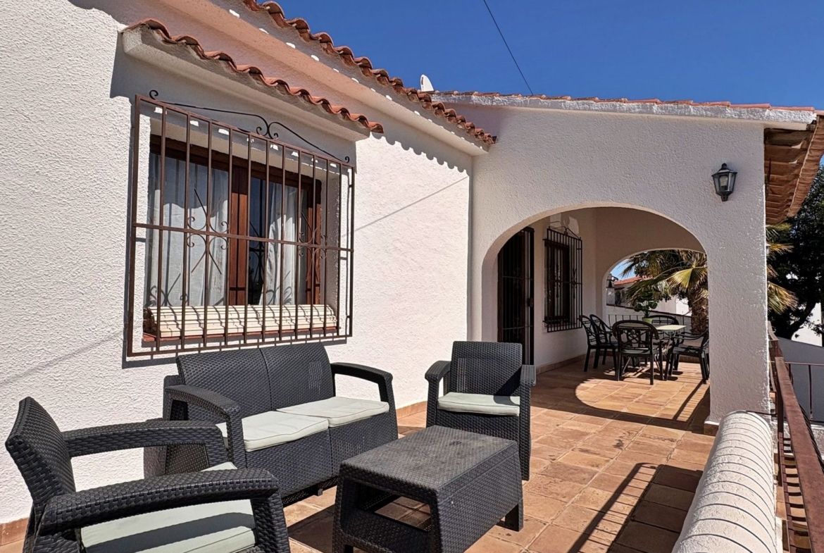RE02-428573 villa zum verkauf in Moraira