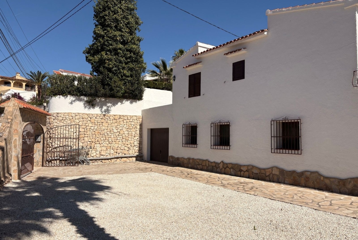 RE02-428573 villa zum verkauf in Moraira