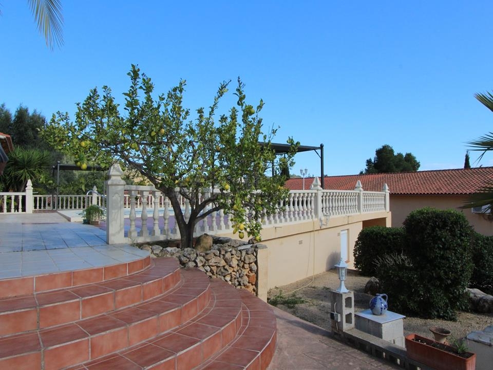 RE02-185180 villa for sale in Jalón