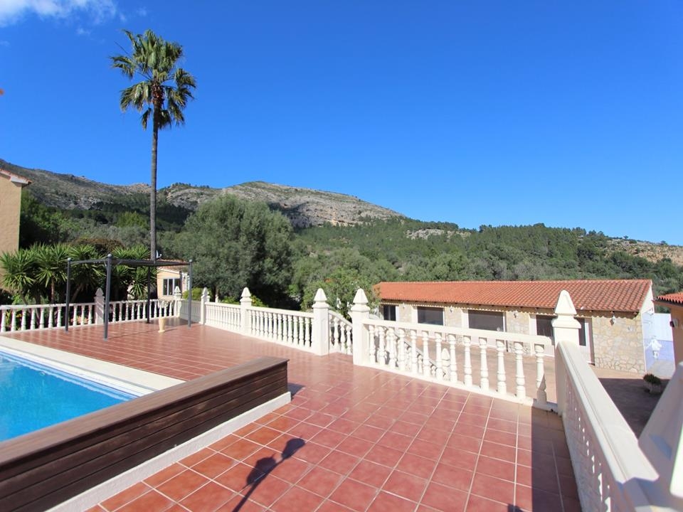 RE02-185180 villa for sale in Jalón