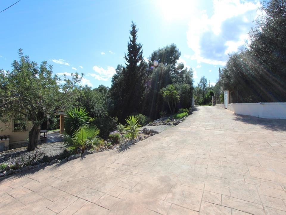 RE02-185180 villa for sale in Jalón