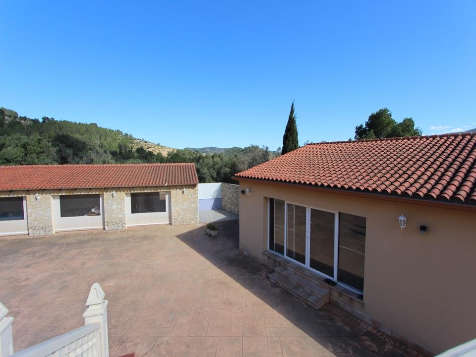 RE02-185180 villa for sale in Jalón