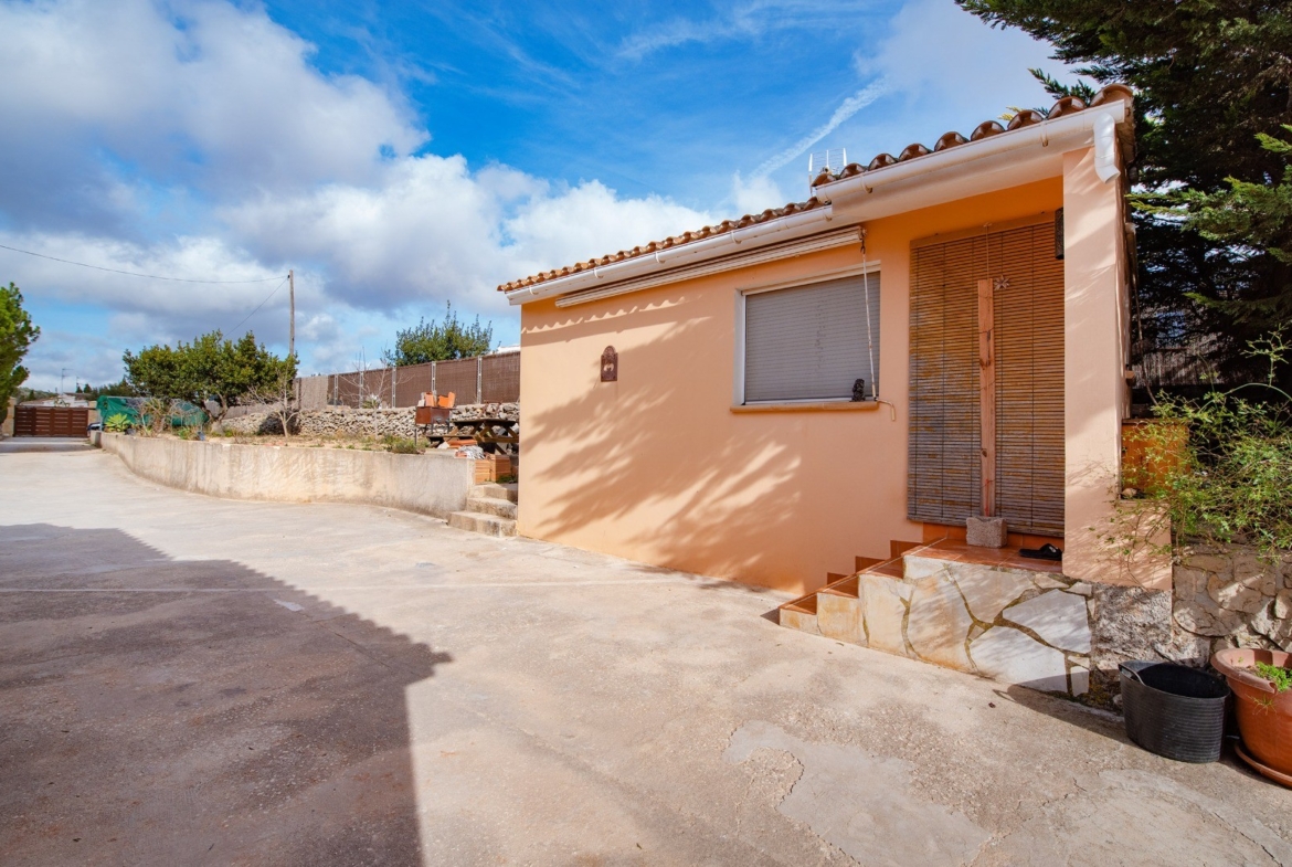 RE06-138KTVB Finca / Country Property zum verkauf in Benissa