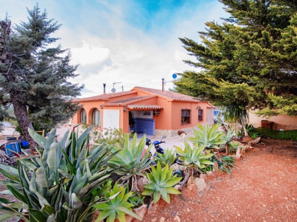 Finca / Country Property for sale in Benissa