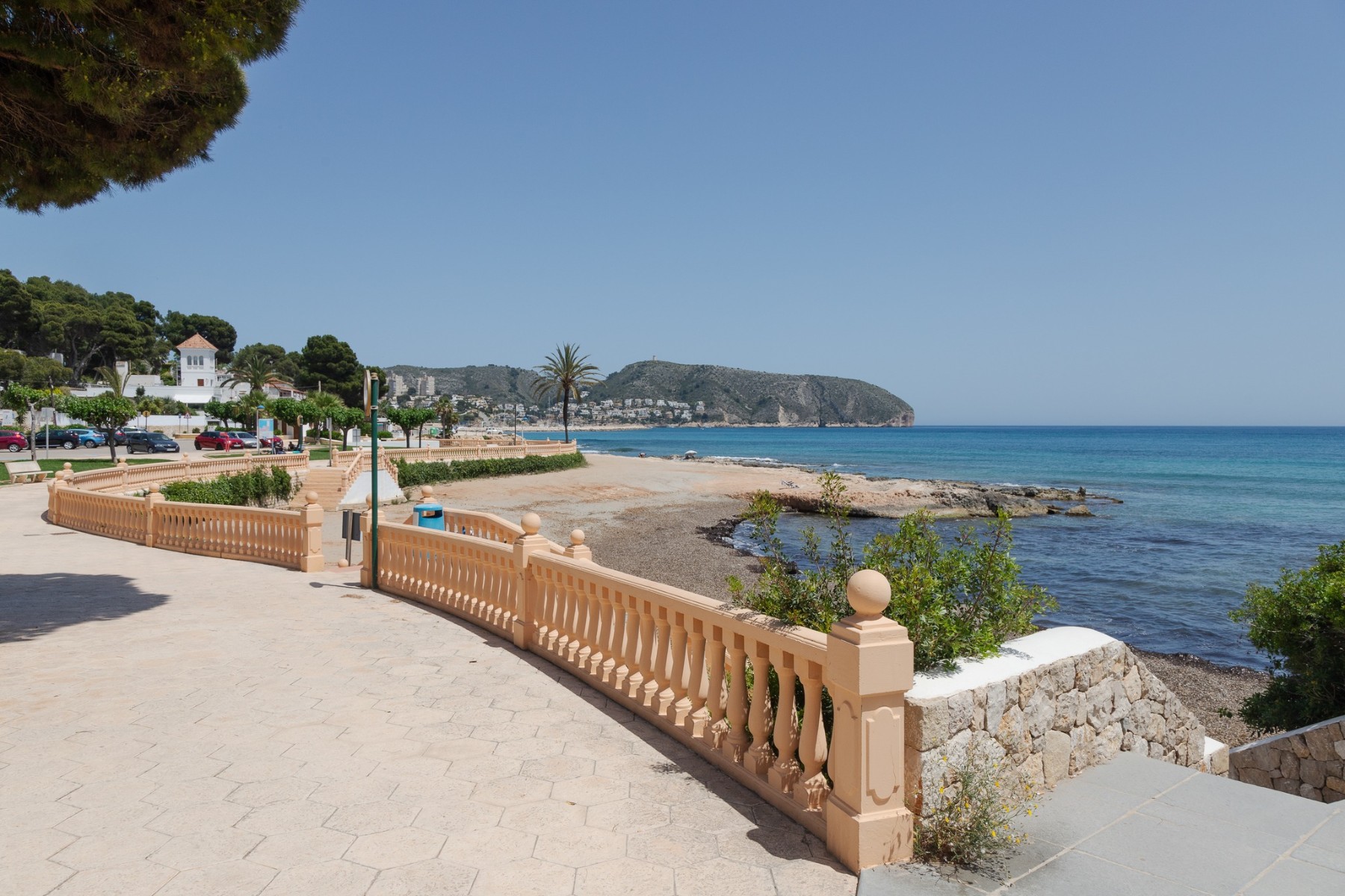 RE06-OBRO10 Local Commercial for sale in Moraira