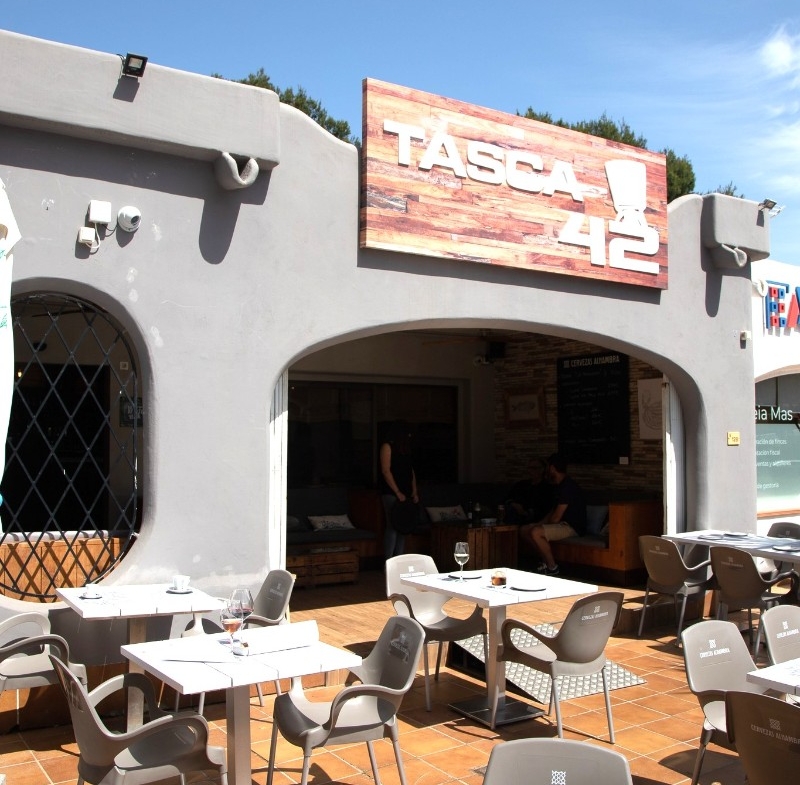 RE06-OBRO10 Local Commercial for sale in Moraira