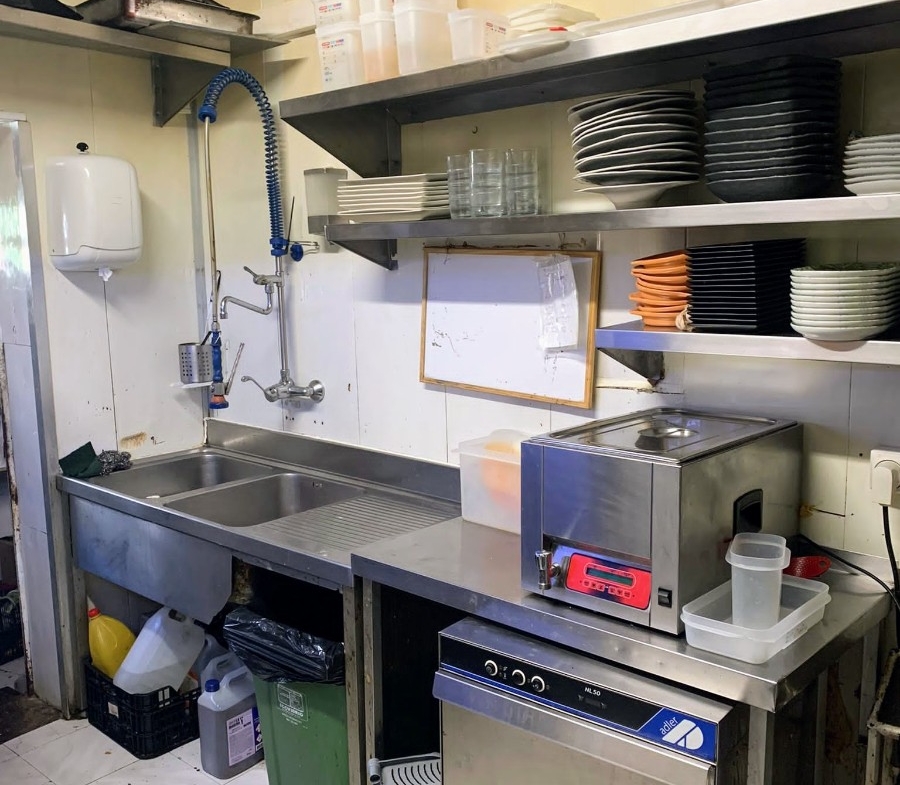 RE06-OBRO10 Local Commercial for sale in Moraira