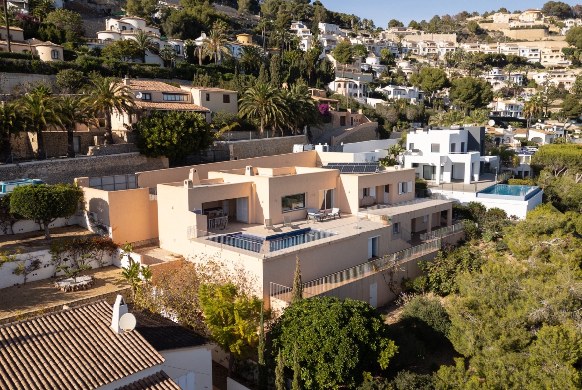 RE03-941740 Villa for sale in Moraira