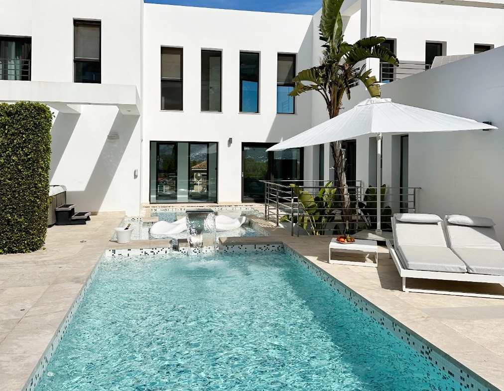 RE03-563711 Villa zum verkauf in Jávea/xàbia