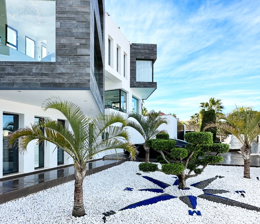 RE03-563711 Villa zum verkauf in Jávea/xàbia
