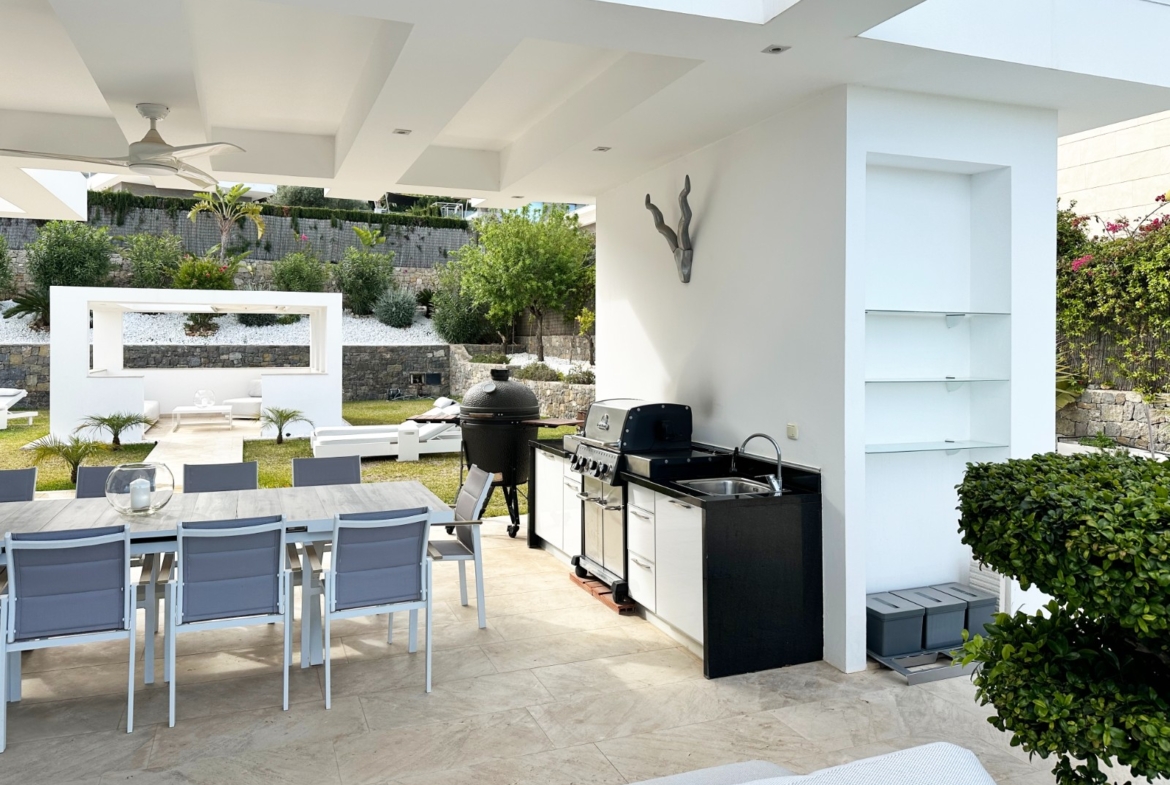 RE03-563711 Villa zum verkauf in Jávea/xàbia