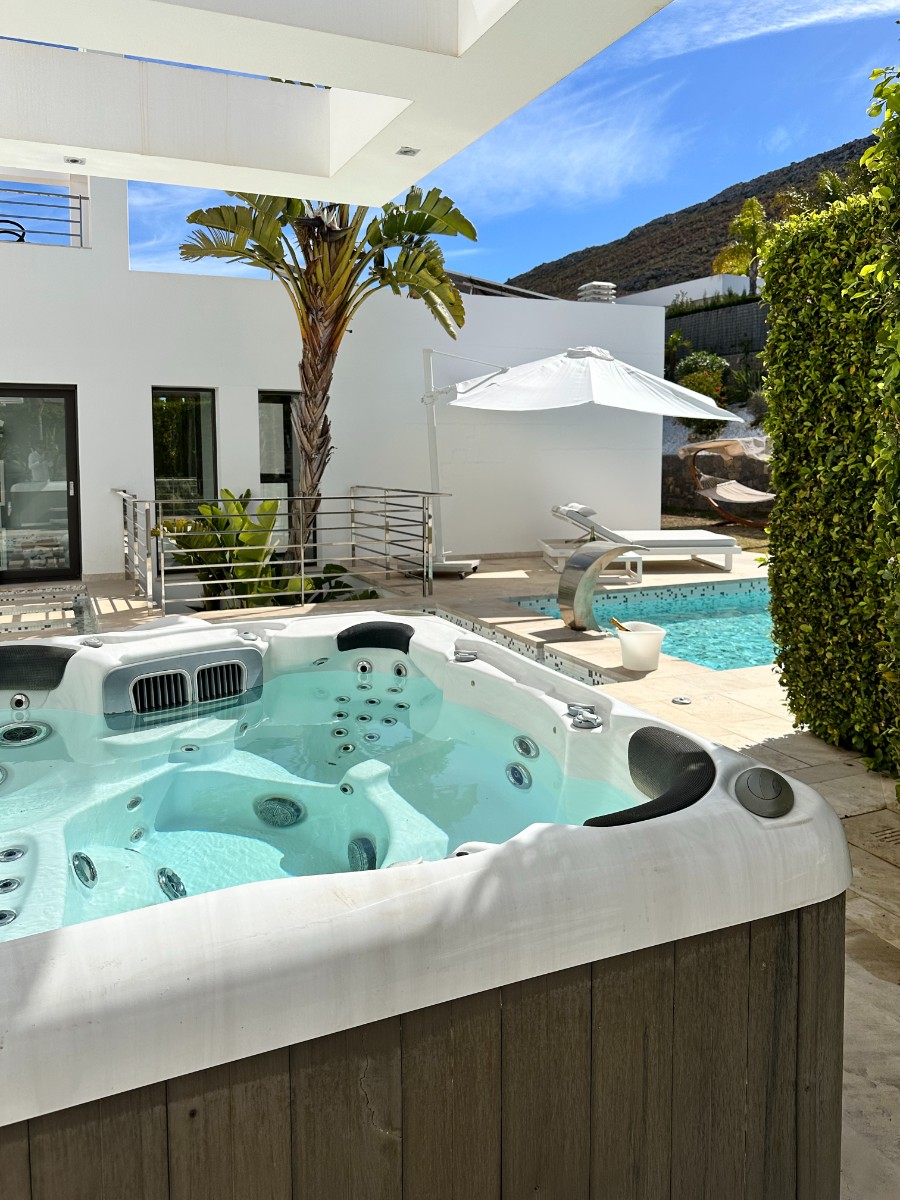 RE03-563711 Villa zum verkauf in Jávea/xàbia