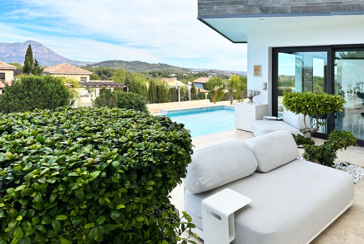 RE03-563711 Villa zum verkauf in Jávea/xàbia