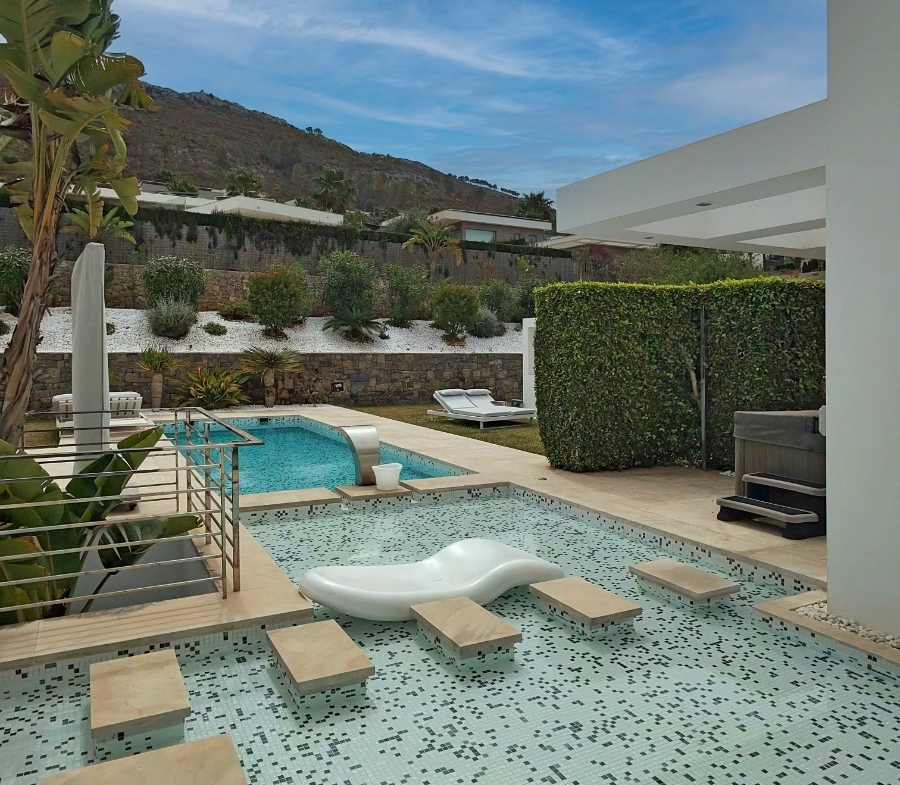 RE03-563711 Villa zum verkauf in Jávea/xàbia