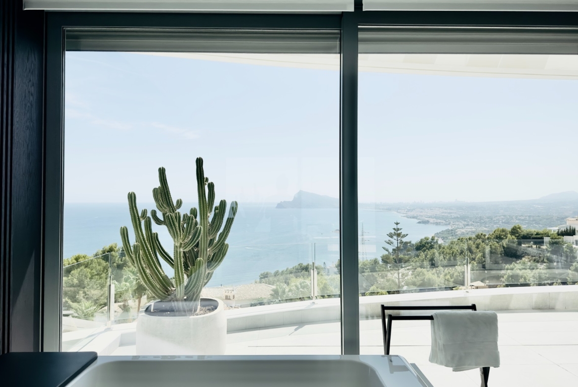 RE03-505465 Villa for sale in Altea