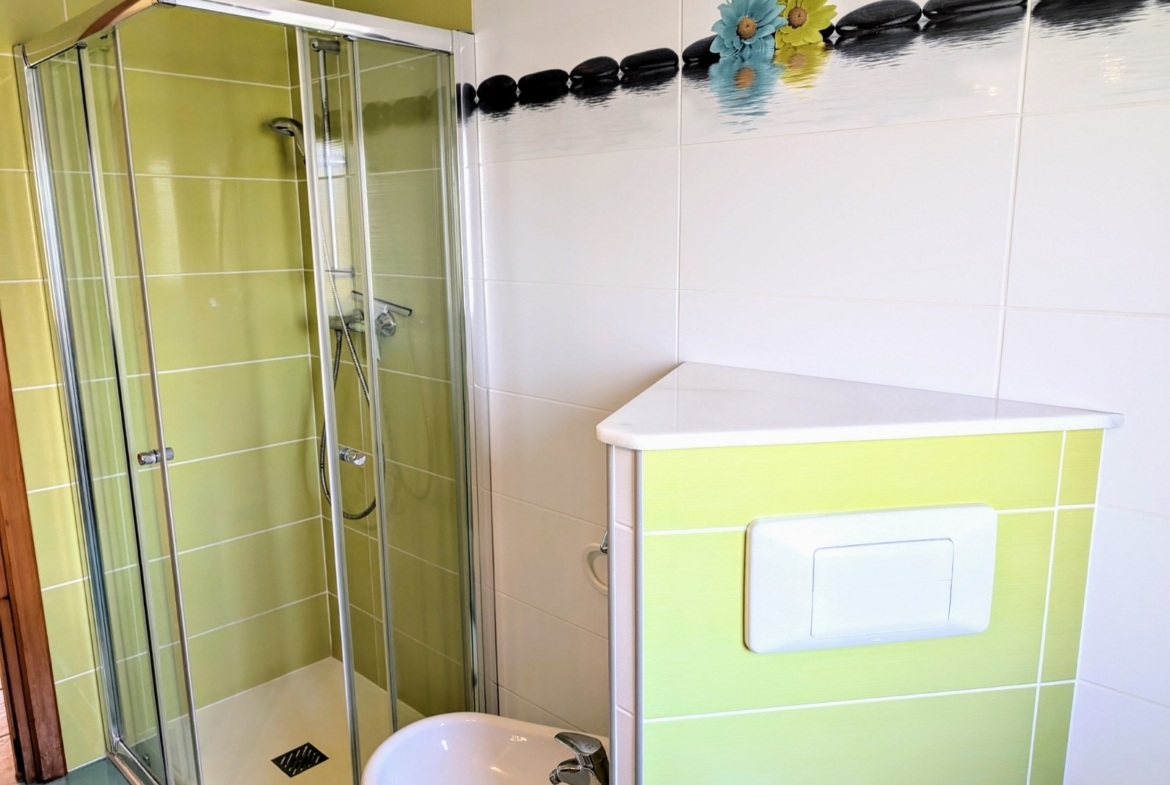 RE06-E4VFKT  Villa en venta en Benitachell