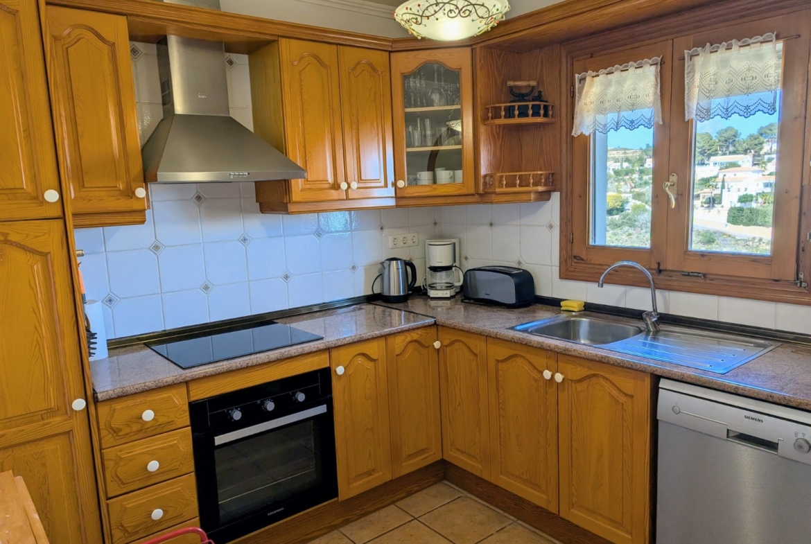 RE06-E4VFKT  Villa en venta en Benitachell