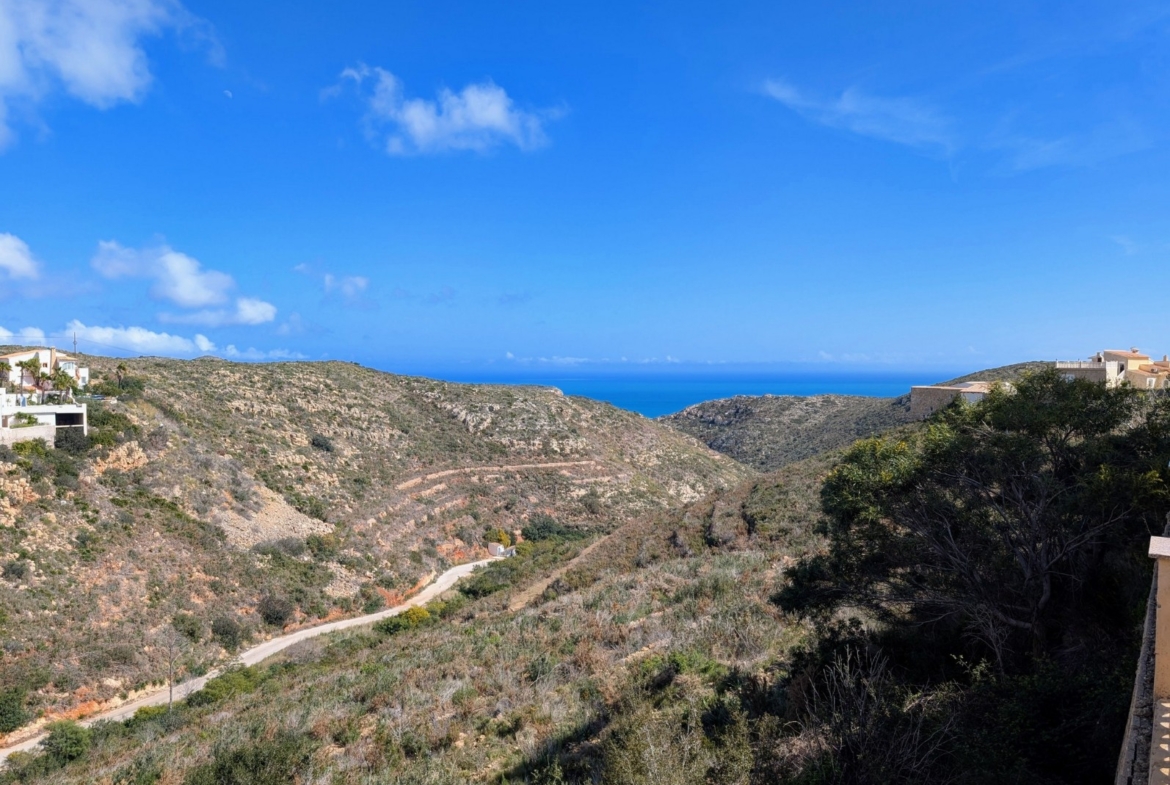 RE06-E4VFKT  Villa en venta en Benitachell