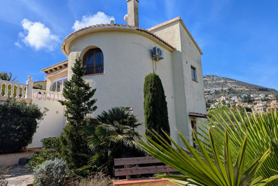 RE06-E4VFKT  Villa en venta en Benitachell
