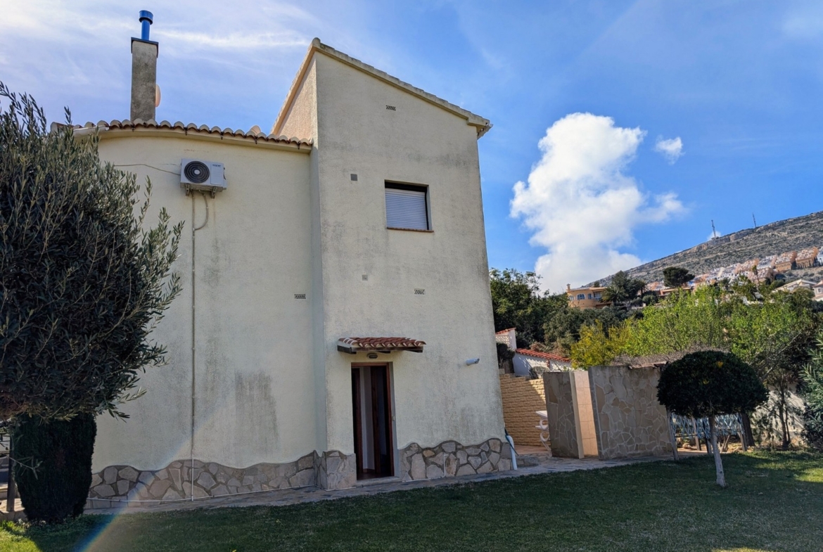 RE06-E4VFKT  Villa en venta en Benitachell