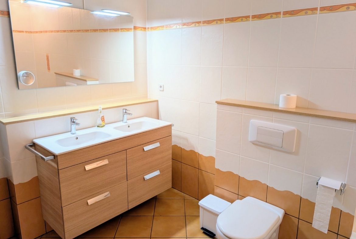 RE06-E4VFKT  Villa en venta en Benitachell