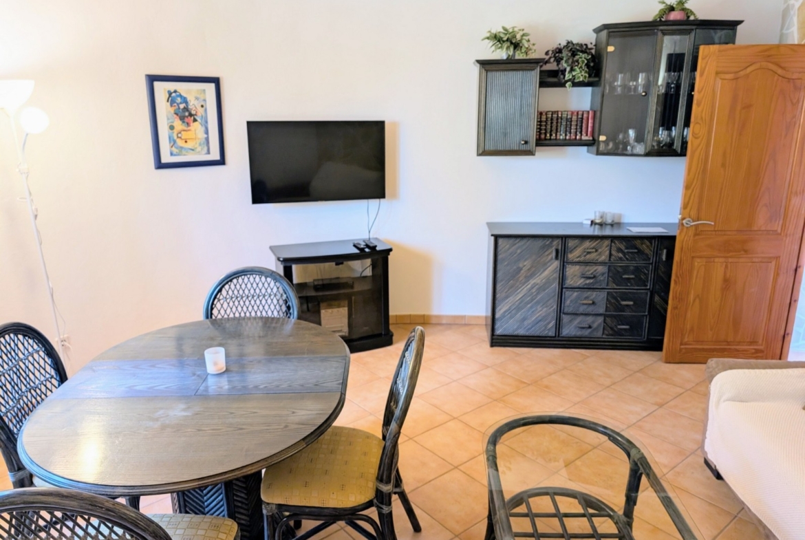 RE06-E4VFKT  Villa en venta en Benitachell