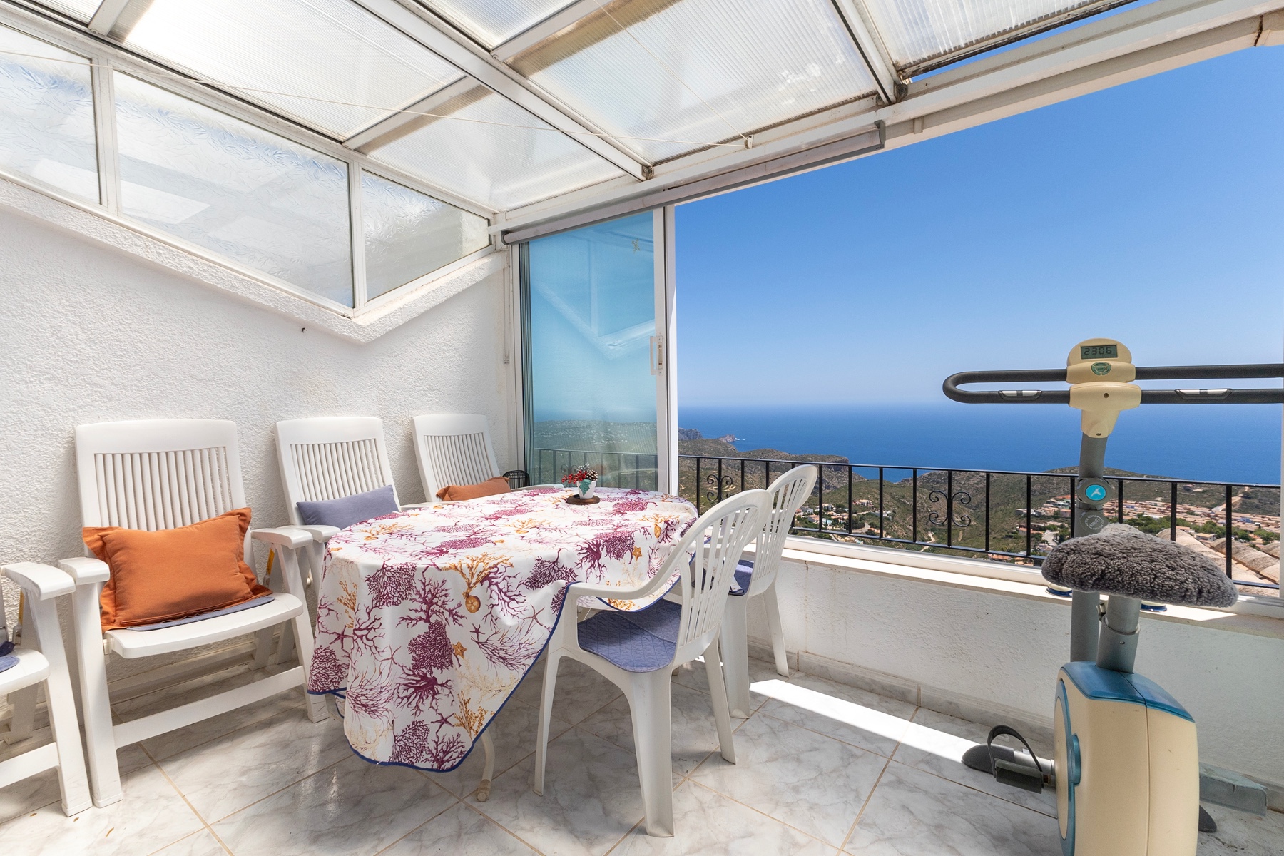 RE03-374818 Apartment / Flat for sale in Benitachell