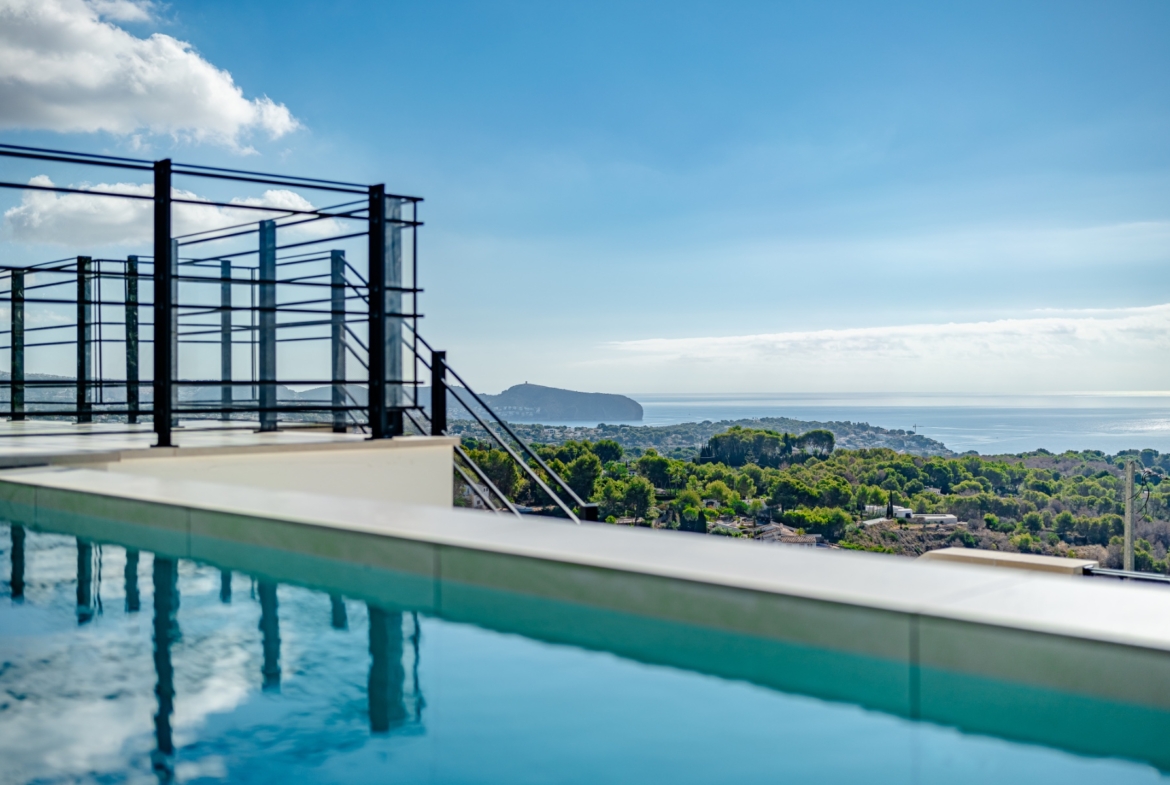 RE03-395091  Villa à la vente à Benissa