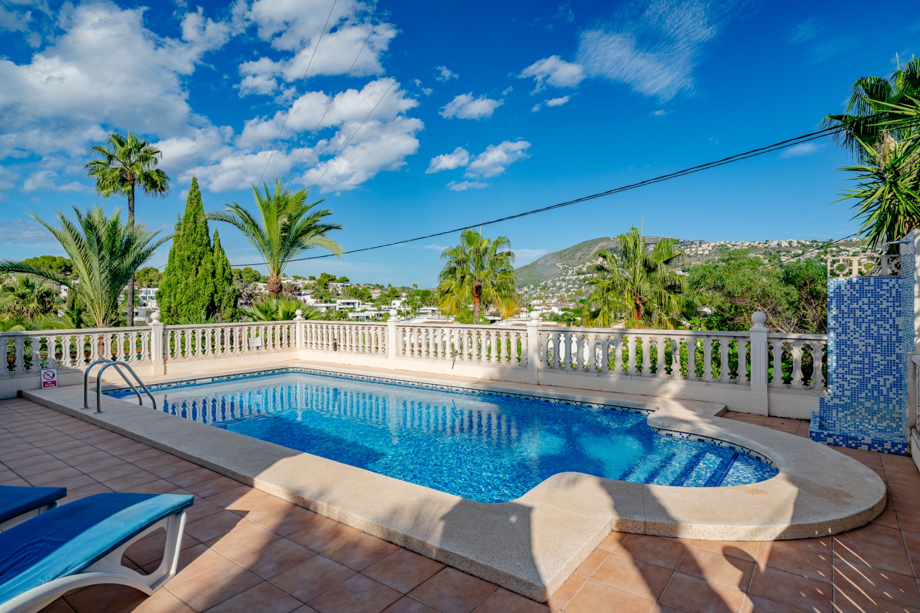 RE03-895001 Villa zum verkauf in Moraira