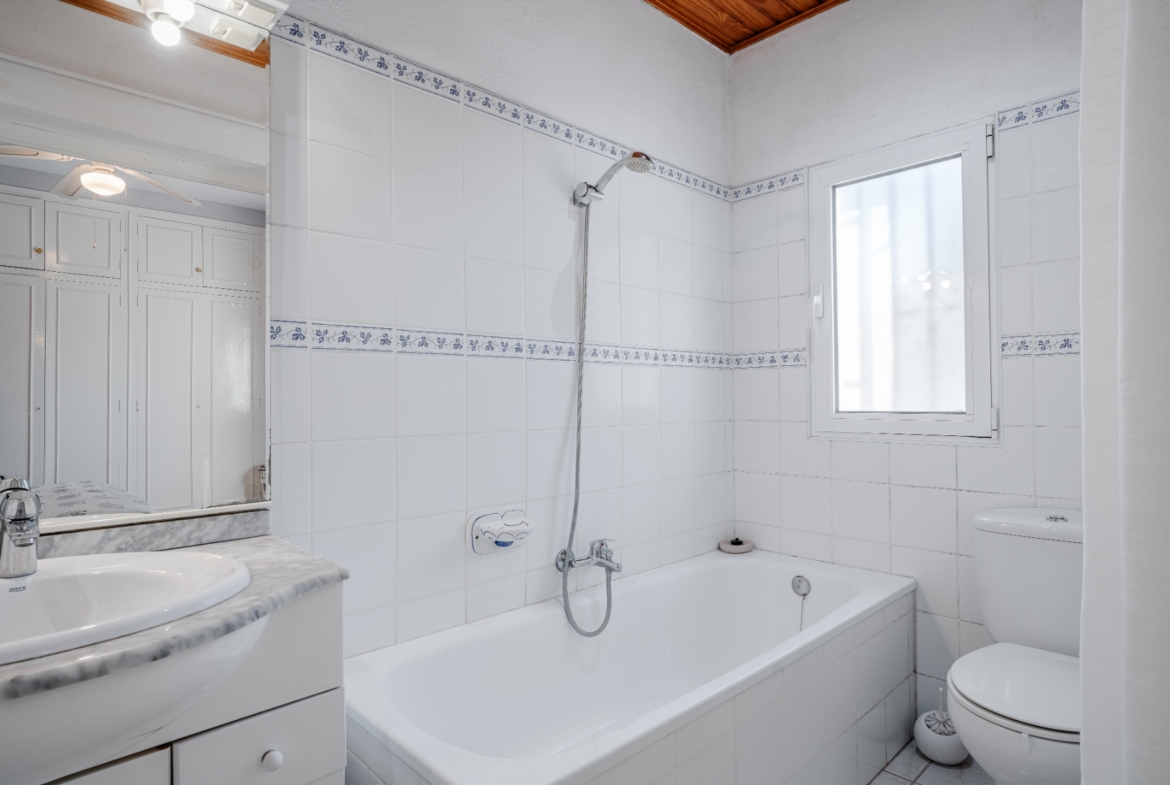 RE03-895001 Villa zum verkauf in Moraira