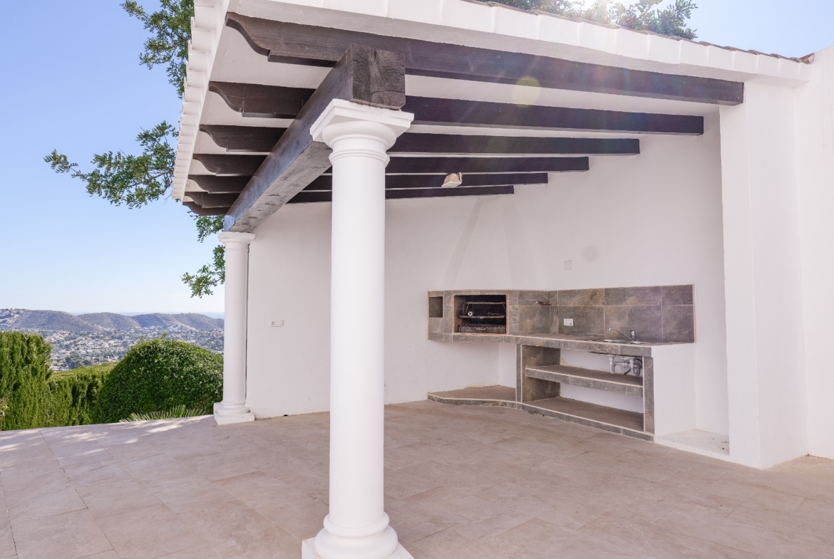 RE03-283308  Villa à la vente à Moraira