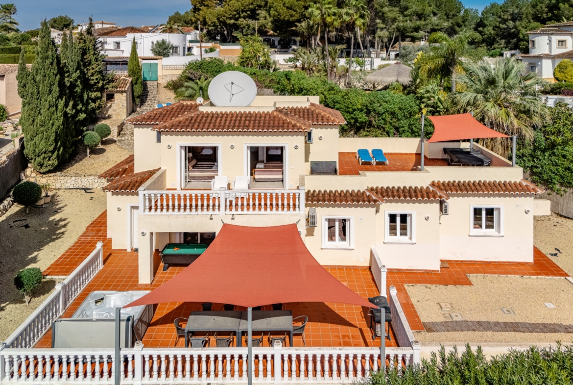 RE03-999441 Villa zum verkauf in Moraira