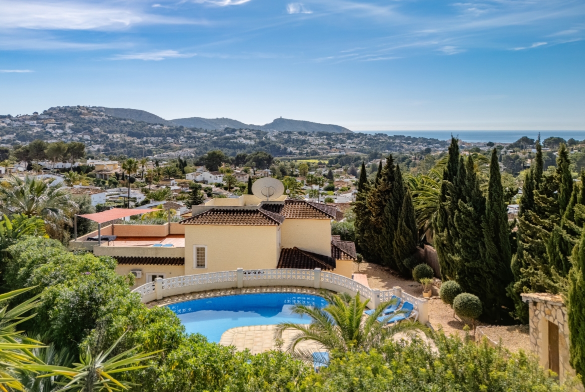 RE03-999441 Villa zum verkauf in Moraira
