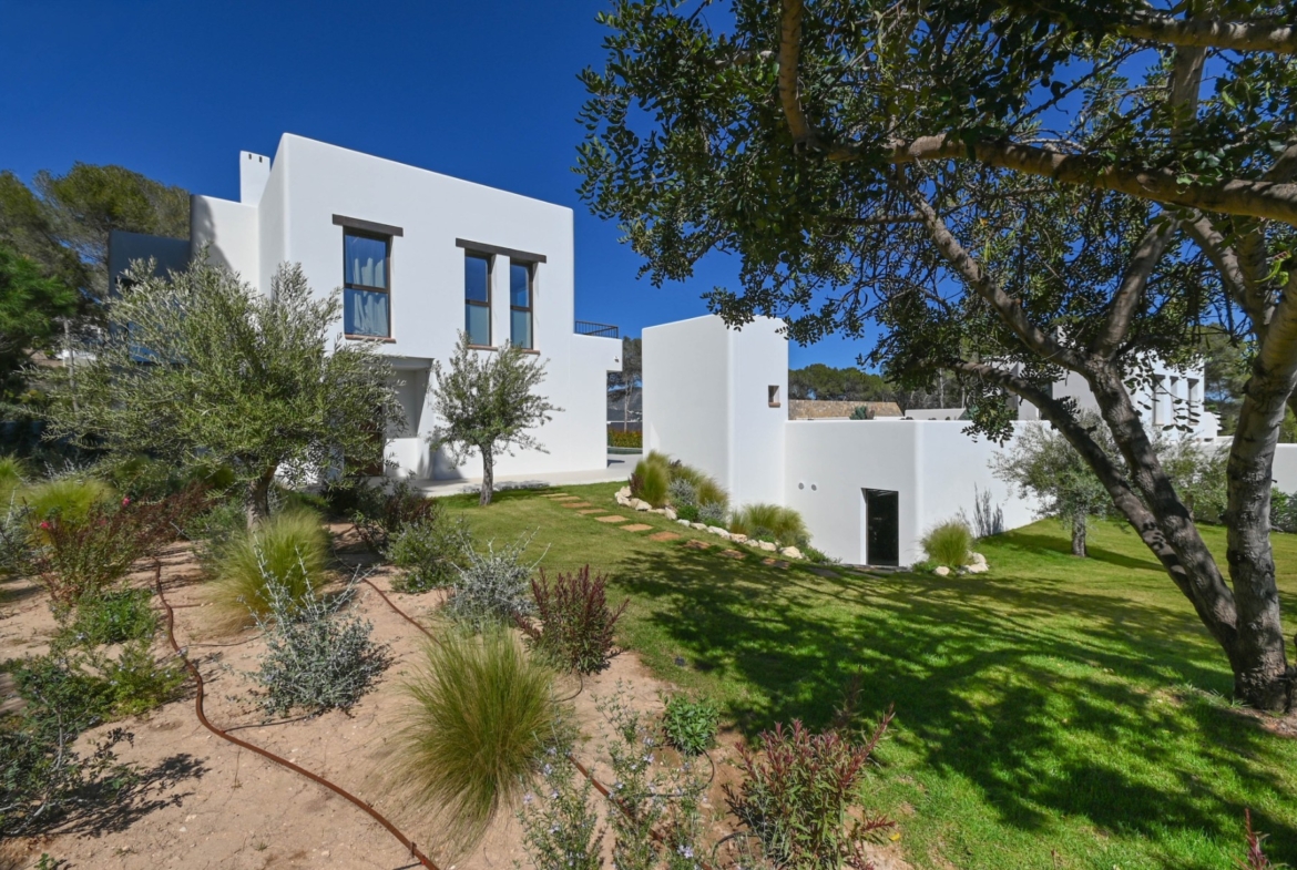 RE03-886435 Villa zum verkauf in Moraira