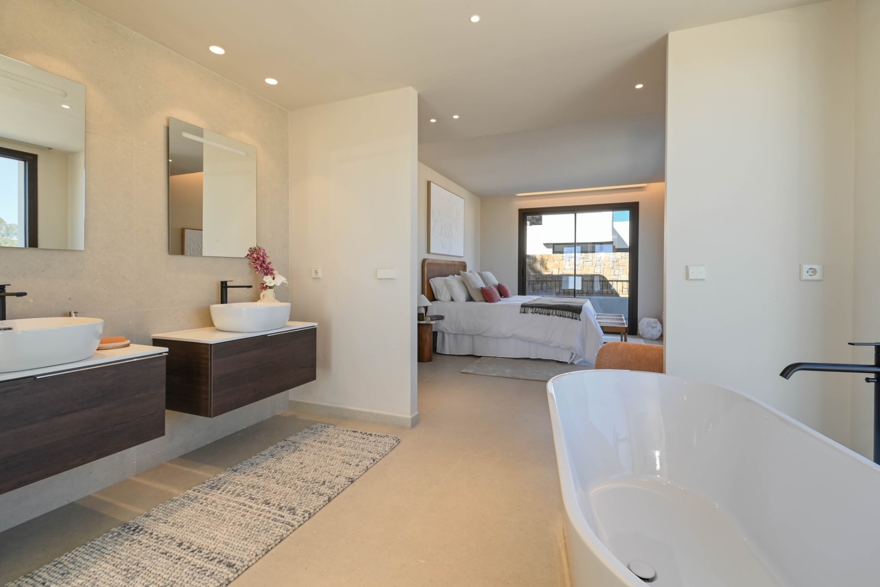 RE03-886435 Villa zum verkauf in Moraira
