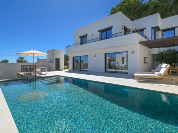 Villa for sale in Moraira