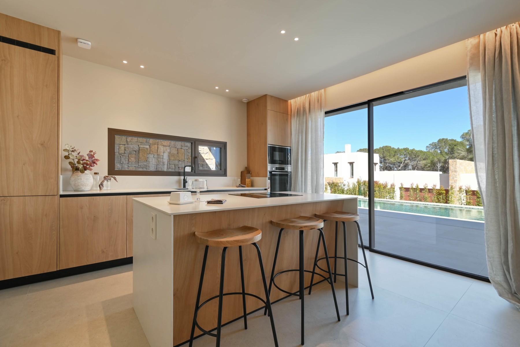 RE03-886435 Villa zum verkauf in Moraira