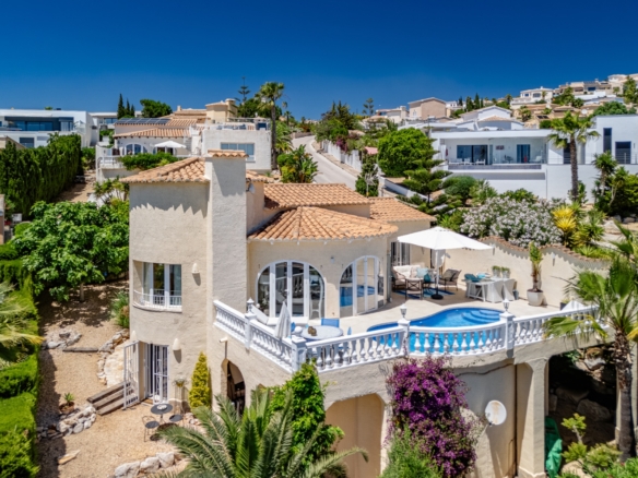 Villa for sale in Benitachell