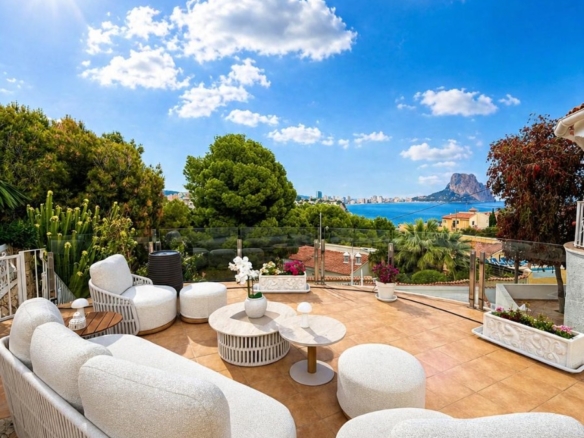 Villa for sale in Calpe