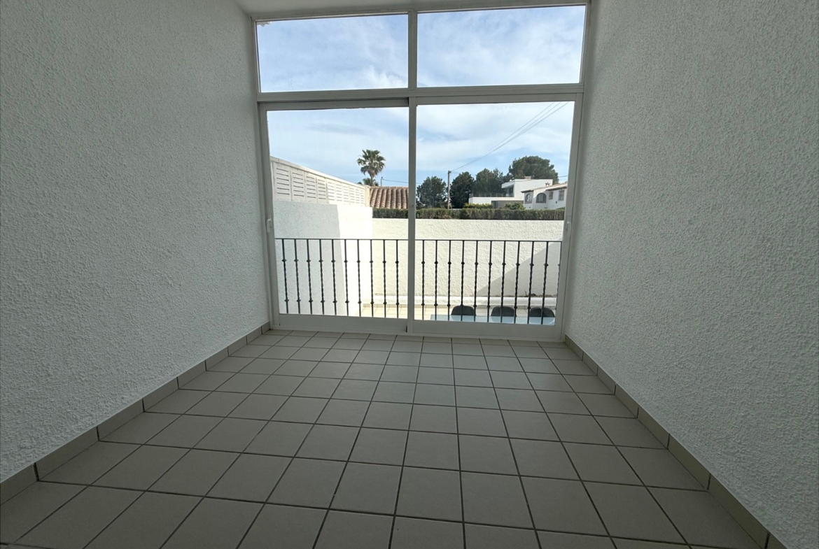 RE09-8VBX3V Bungalow for sale in Benissa