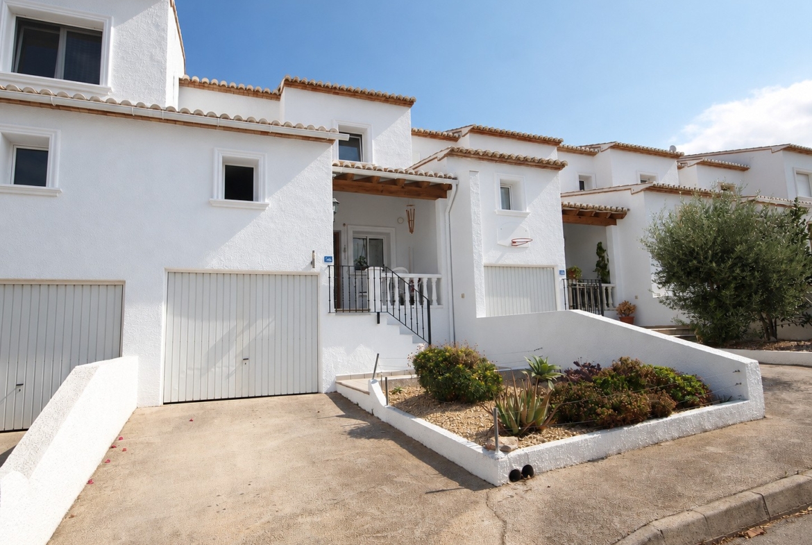 RE09-8VBX3V Bungalow for sale in Benissa