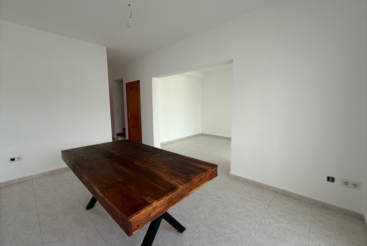 RE09-8VBX3V Bungalow for sale in Benissa