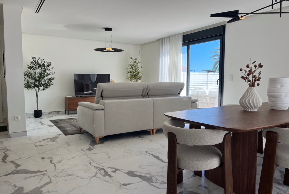 RE02-621988 villa zum verkauf in Denia